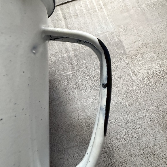 Esmaltes Morilla White Enamel Metal Coffee Cup Mug Graphic Cat Kitten Glass Camp - Picture 3 of 9